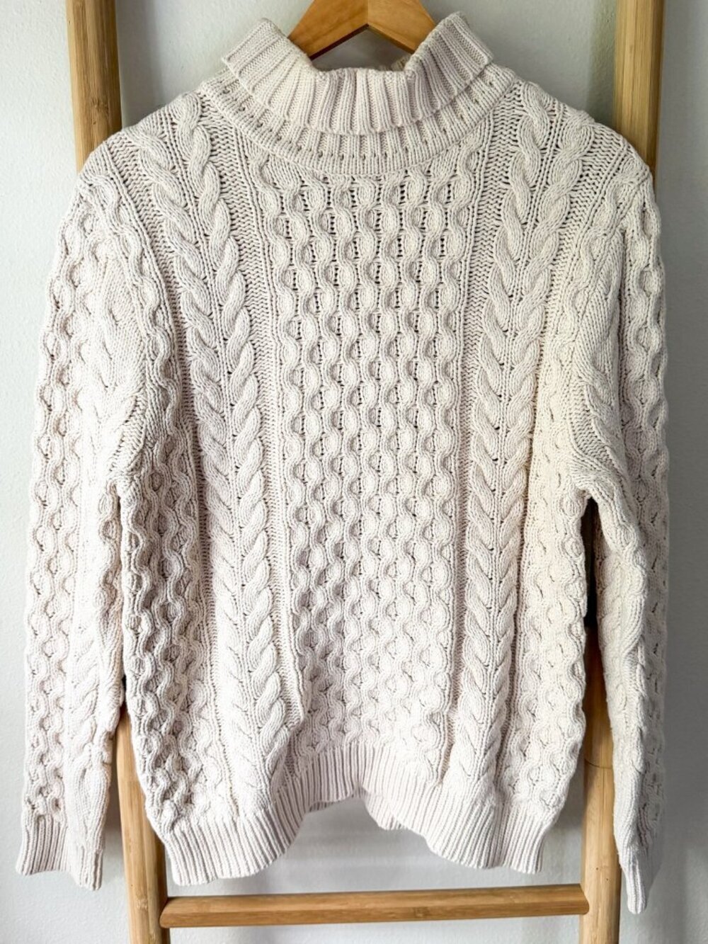 Urban Revivo Cable Knit Sweater Cream Turtleneck Chunky Men’s Size XL